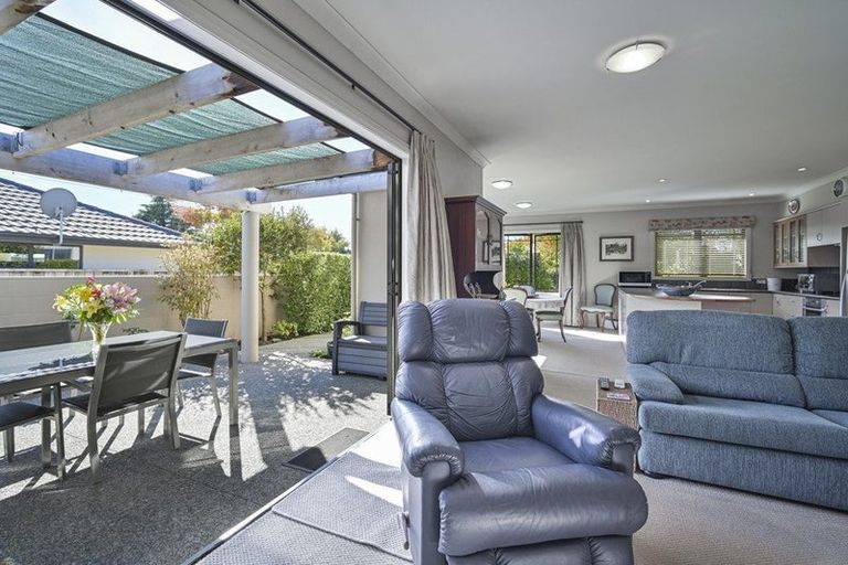 Photo of property in 4a Lindsay Street, Havelock North, 4130