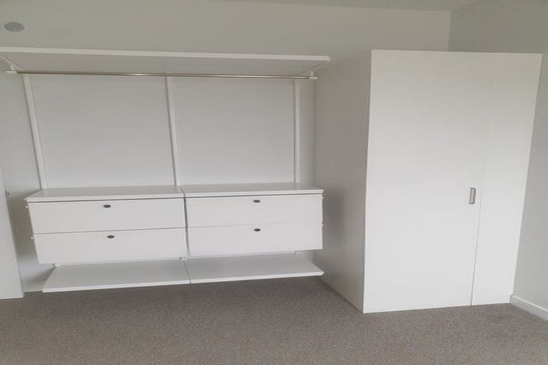 Photo of property in 11/2 Hindmarsh Street, Johnsonville, Wellington, 6037