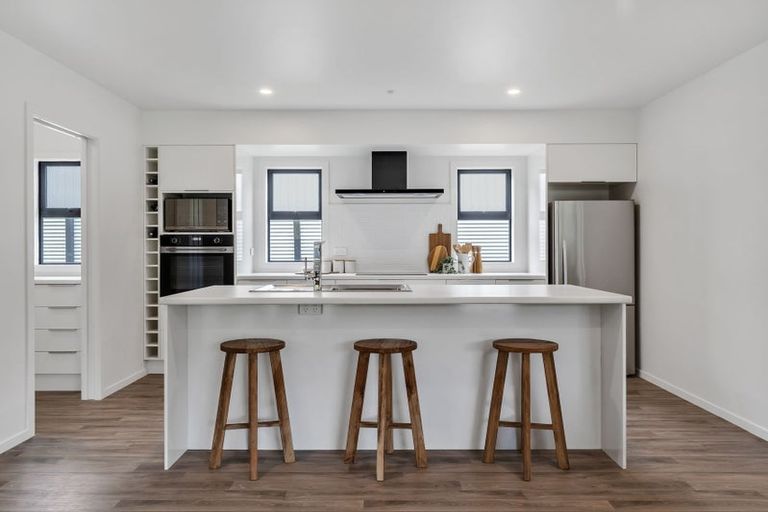 Photo of property in 87 Durie Vale Road, Durie Hill, Wanganui, 4500