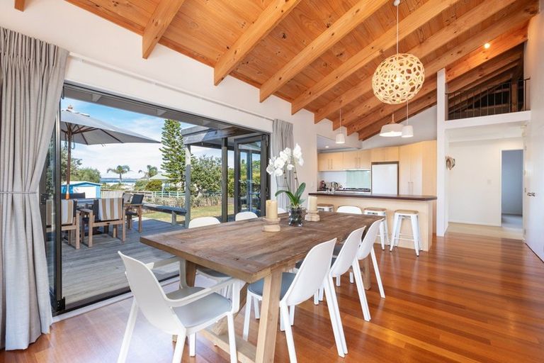 Photo of property in 15 Kitty Frazer Lane, Omaha, 0986