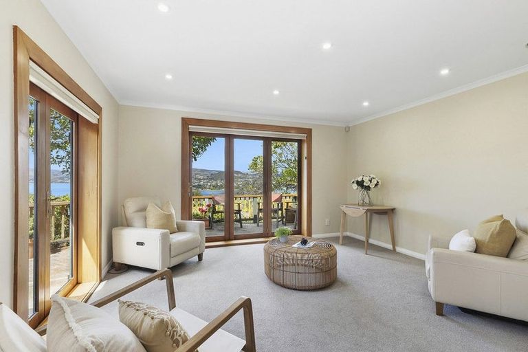 Photo of property in 94 Mana View Road, Paremata, Porirua, 5026