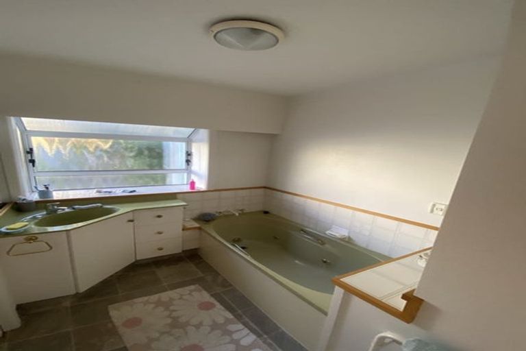 Photo of property in 10 Charles Street, Westshore, Napier, 4110