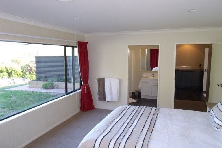 Photo of property in 135 Ballantyne Road, Poraiti, Napier, 4182