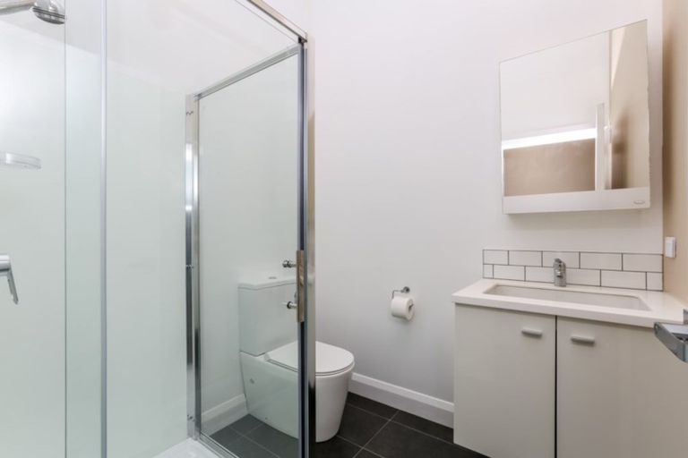 Photo of property in 157 Saint Aubyn Street, New Plymouth, 4310
