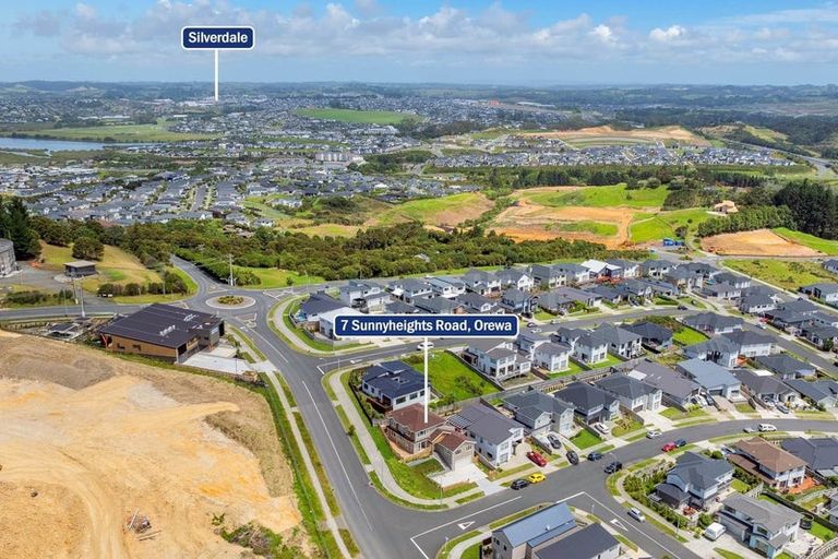 Photo of property in 42 Takurua Terrace, Orewa, 0931