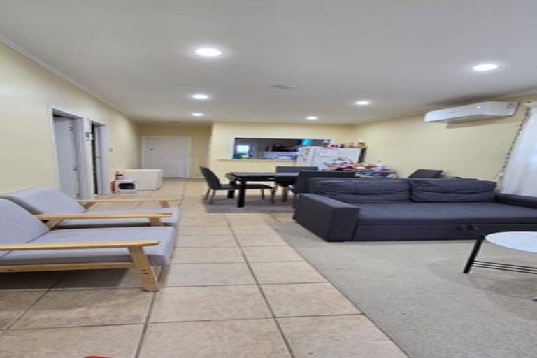 Photo of property in 27 Victoria Road, Papatoetoe, Auckland, 2025