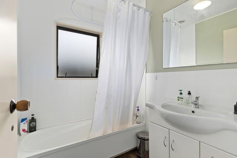 Photo of property in 23a Garland Drive, St Andrews, Hamilton, 3200