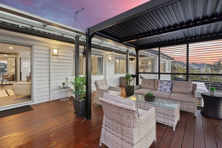 Photo of property in 5 Te Otinga Place, Pyes Pa, Tauranga, 3112