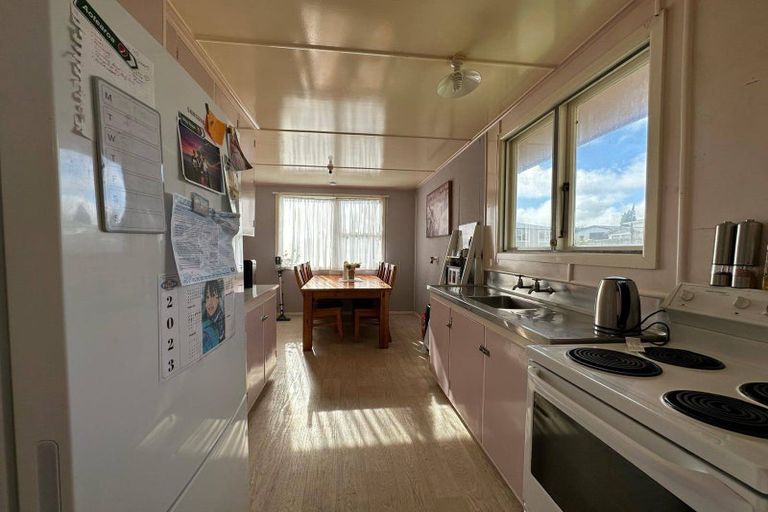 Photo of property in 5 Takahe Place, Tokoroa, 3420