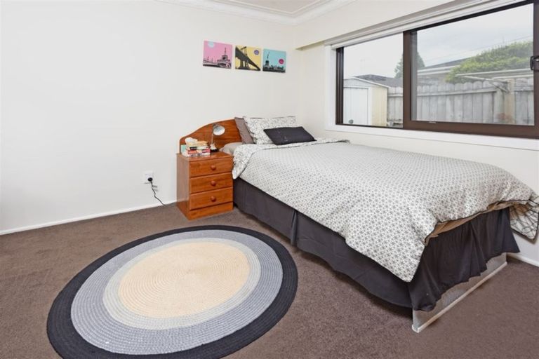 Photo of property in 1/215 Saint George Street, Papatoetoe, Auckland, 2025