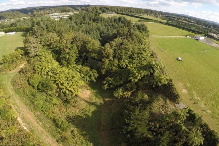 Photo of property in 5 Sarona Park Drive, Omanawa, Tauranga, 3171