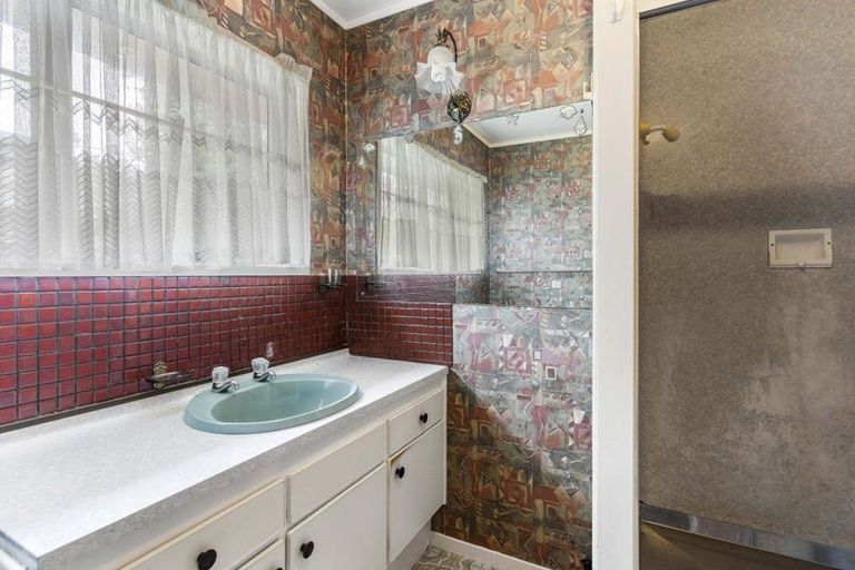 Photo of property in 195 Glamorgan Drive, Torbay, Auckland, 0630