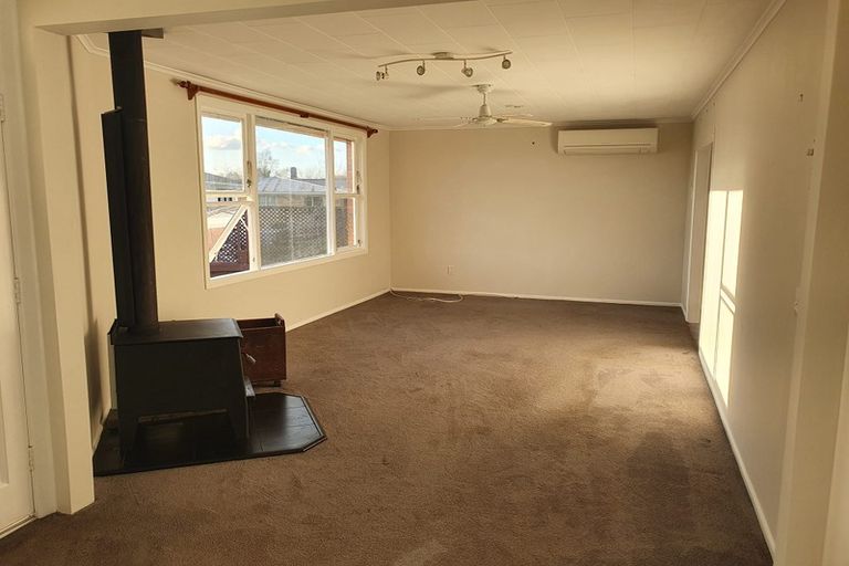 Photo of property in 47 Aotea Crescent, Tokoroa, 3420