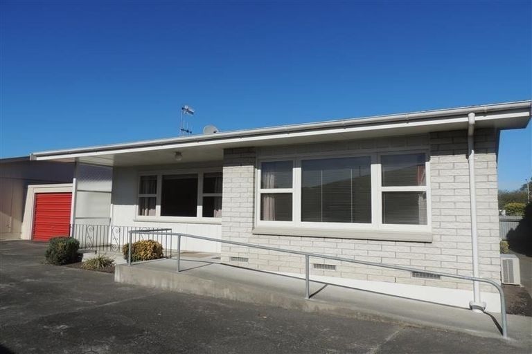 Photo of property in 3/39 Middle Road, Havelock North, 4130