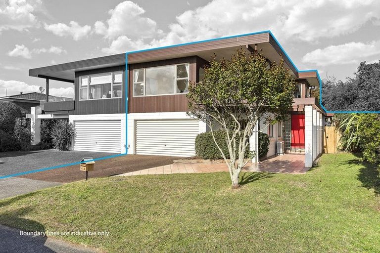 Photo of property in 2/115 Clovelly Road, Bucklands Beach, Auckland, 2012