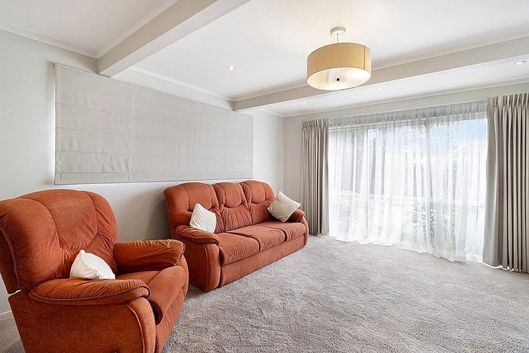 Photo of property in 66 Omana Road, Papatoetoe, Auckland, 2025