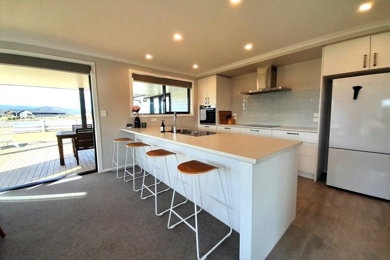 Photo of property in 126 Ngaio Drive, Matarangi, Whitianga, 3592