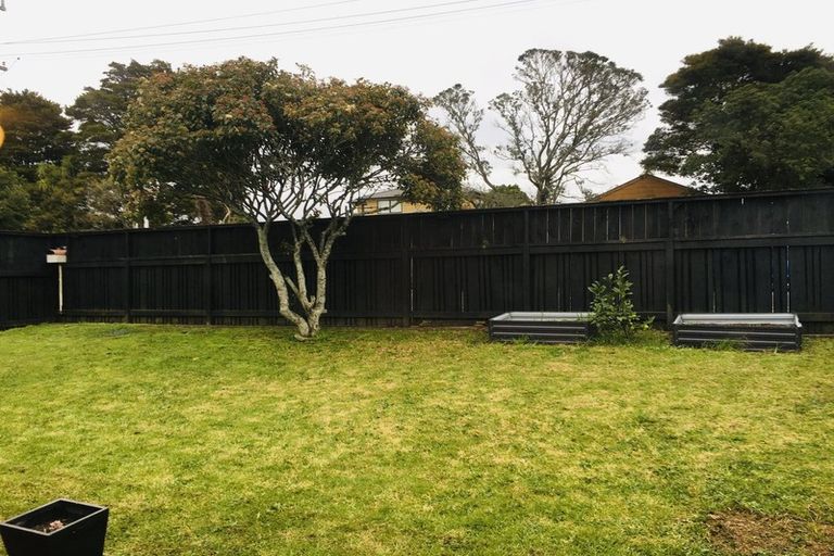 Photo of property in 2/39 Alfriston Road, Manurewa East, Auckland, 2102