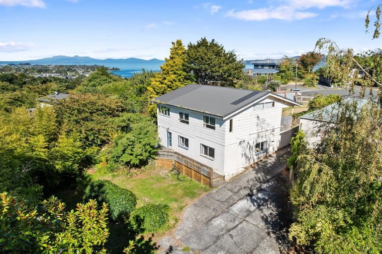Photo of property in 9 Armstrong Grove, Hilltop, Taupo, 3330