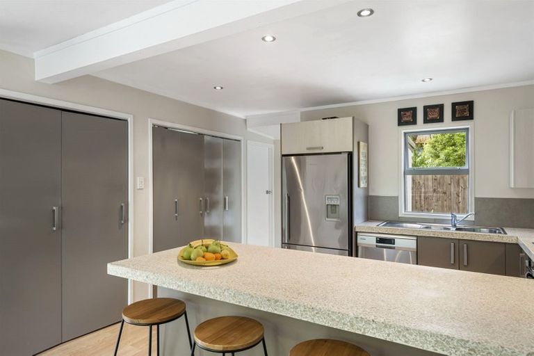 Photo of property in 52 Danbury Drive, Torbay, Auckland, 0630