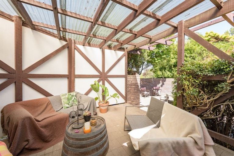 Photo of property in 22 Tosswill Road, Tahunanui, Nelson, 7011