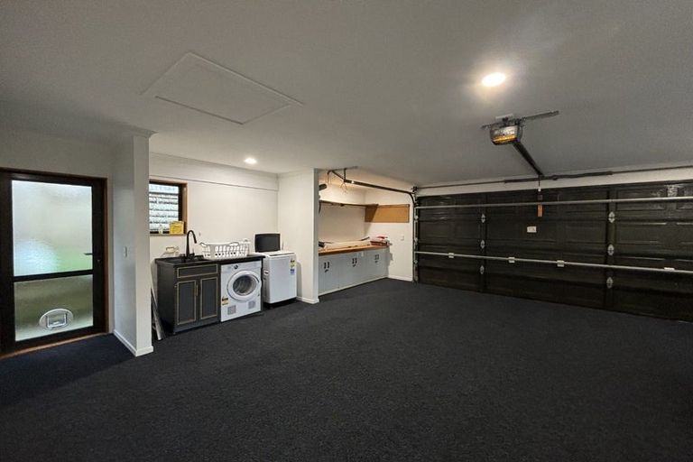 Photo of property in 18 Caversham Drive, Rototuna, Hamilton, 3210