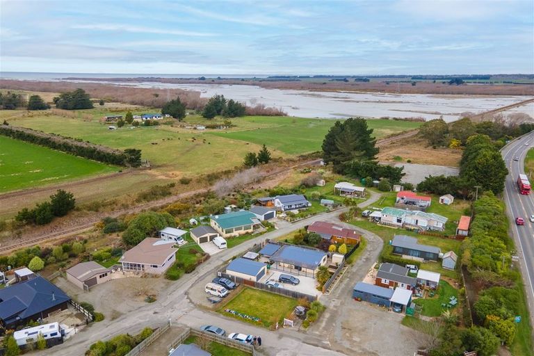 Photo of property in 27/4963 Waimate Highway, Glenavy, Waimate, 7980