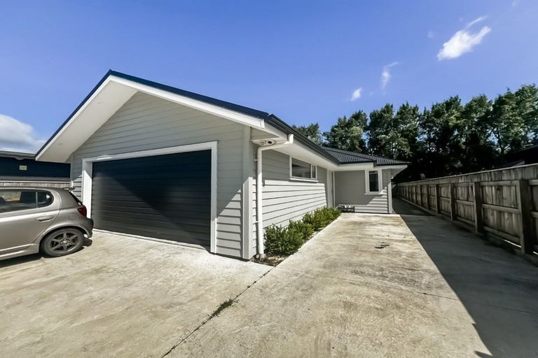 Photo of property in 4 Ivy Lane, Kelvin Grove, Palmerston North, 4414