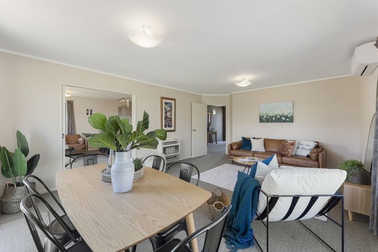 Photo of property in 17 Meridian Grove, Kelvin Grove, Palmerston North, 4414