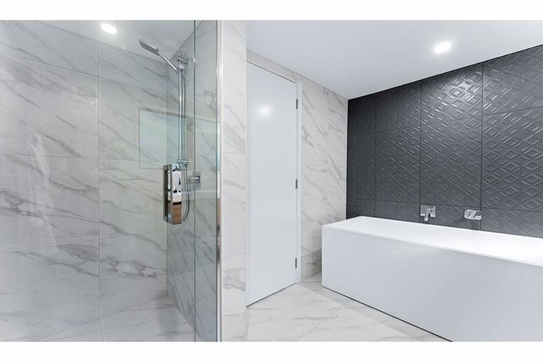 Photo of property in 74 Porritt Avenue, Chatswood, Auckland, 0626