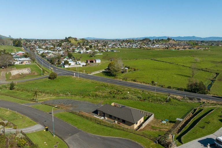 Photo of property in 1 Colin Drive, Komata, Paeroa, 3674