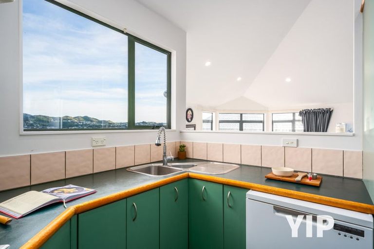 Photo of property in 19b Pelorous Street, Paparangi, Wellington, 6037