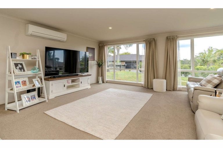 Photo of property in 32 Aranga Road, Kerikeri, 0230