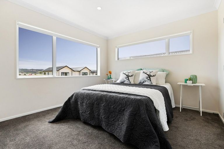 Photo of property in 30 Jane Maree Road, Kumeu, 0810
