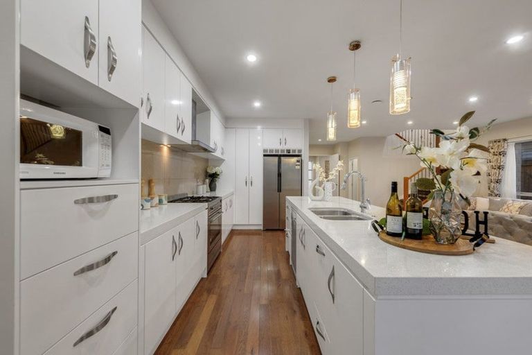 Photo of property in 35 Clady Drive, Flat Bush, Auckland, 2019