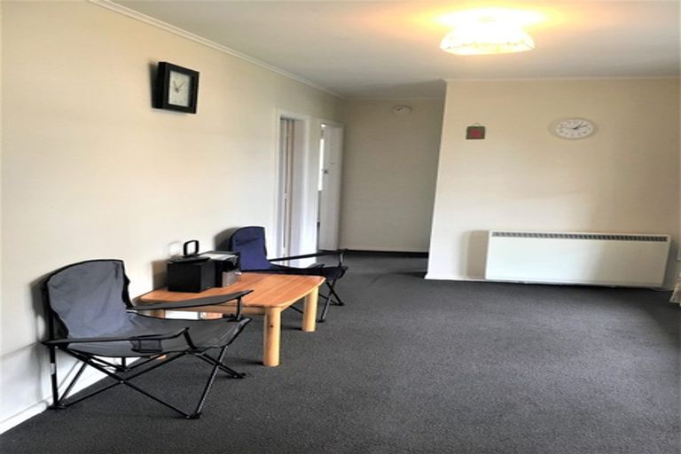 Photo of property in 77 Hoani Street, Northcote, Christchurch, 8052