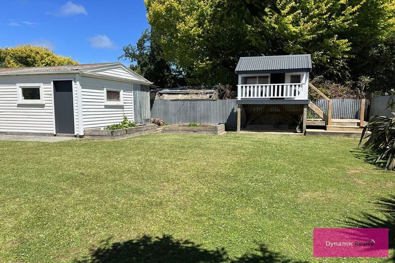 Photo of property in 15 Ilford Place, Awapuni, Palmerston North, 4412