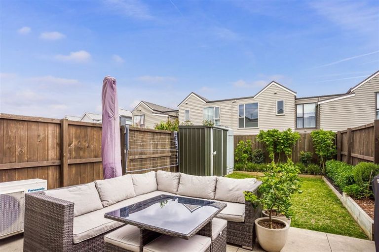 Photo of property in 18 Plover Road, Hobsonville, Auckland, 0616