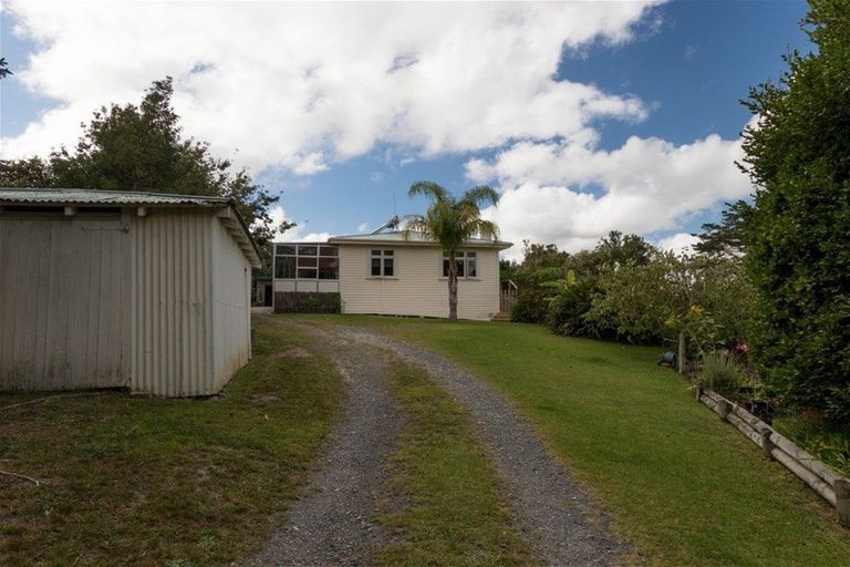 Photo of property in 33 Settlement Road, Kawakawa, 0210