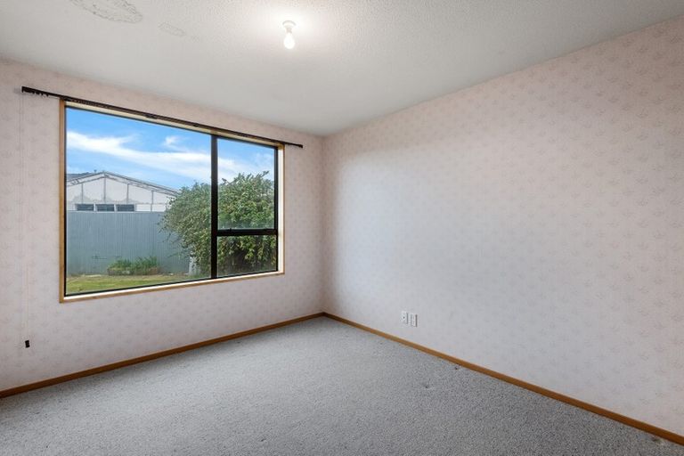 Photo of property in 6b Rolfe Place, Bishopdale, Christchurch, 8053