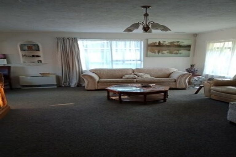 Photo of property in 118 Gemstone Drive, Birchville, Upper Hutt, 5018