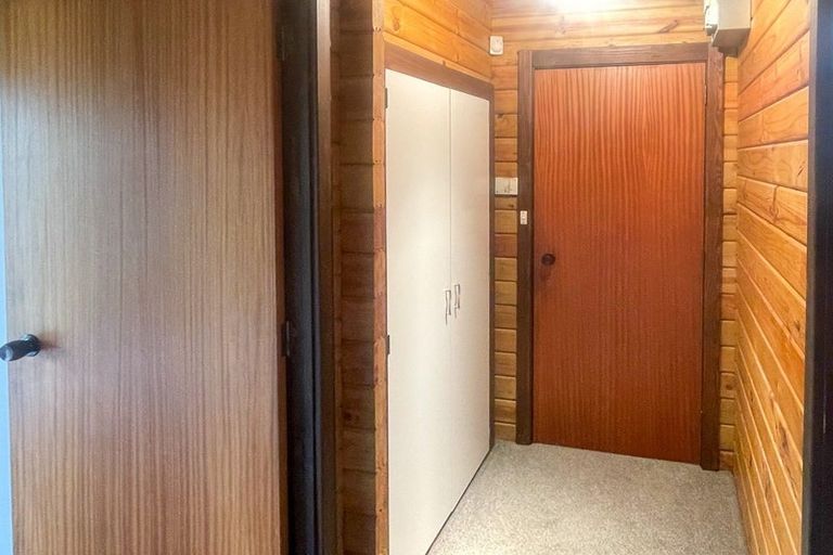 Photo of property in 218 Dyers Pass Road, Cashmere, Christchurch, 8022