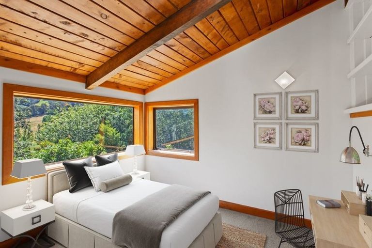 Photo of property in 189 Main Road, Allandale, Lyttelton, 8971