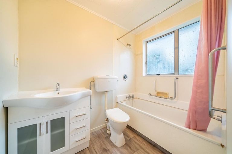 Photo of property in 9/21 Wainui Road, Waiwhetu, Lower Hutt, 5010