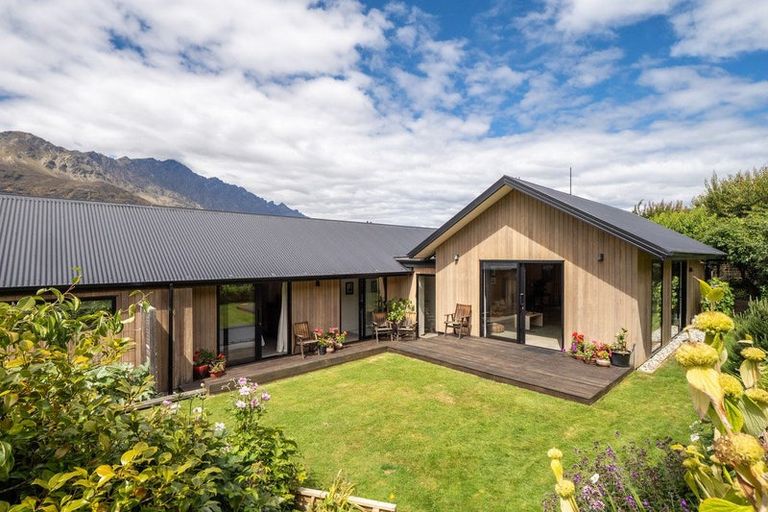 Photo of property in 3 Witley Lane, Lower Shotover, Queenstown, 9371
