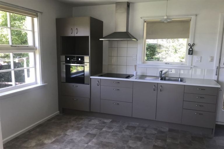 Photo of property in 1/1 Wairakei Road, Strowan, Christchurch, 8052