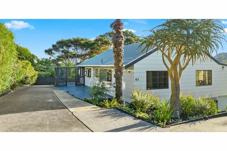 Photo of property in 61 Pemberton Avenue, Bayview, Auckland, 0629