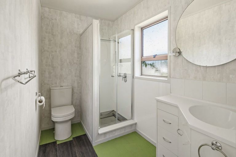 Photo of property in 76 Aotea Crescent, Tokoroa, 3420