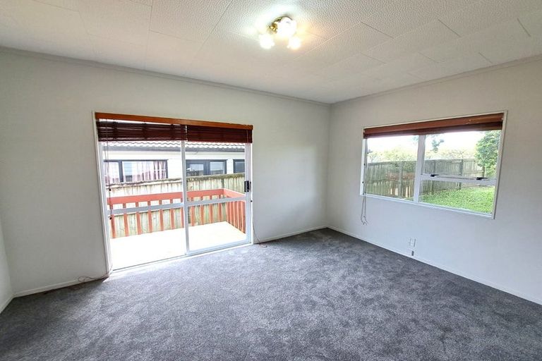 Photo of property in 1/113 Mokoia Road, Birkenhead, Auckland, 0626