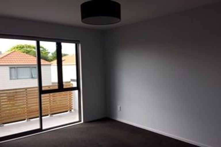 Photo of property in 11 Walpole Street, Waltham, Christchurch, 8023